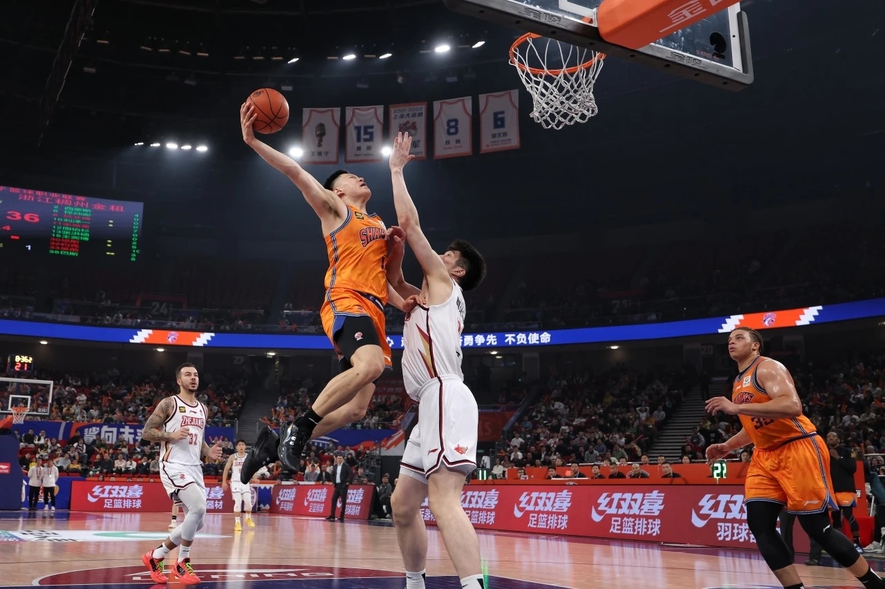 jiuyou体育-关于关键时刻浙江队内部沟通：CBA季后赛节点到来，压力陡增，团队化学反应显著的信息