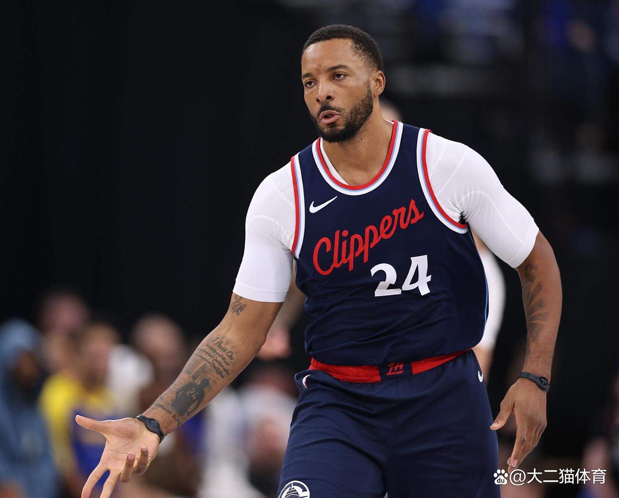 九游-关于洛杉矶快船迎全明星赛关键赛，加时末段绝杀压哨，质疑声仍在，控场能力受关注的信息